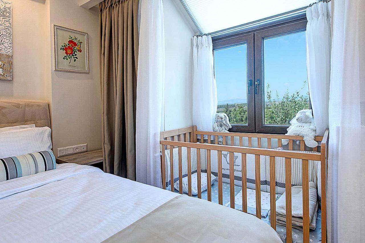 Anemone Villa With Outdoor Hot Tub, Sani Luxury Villas Collection מראה חיצוני תמונה